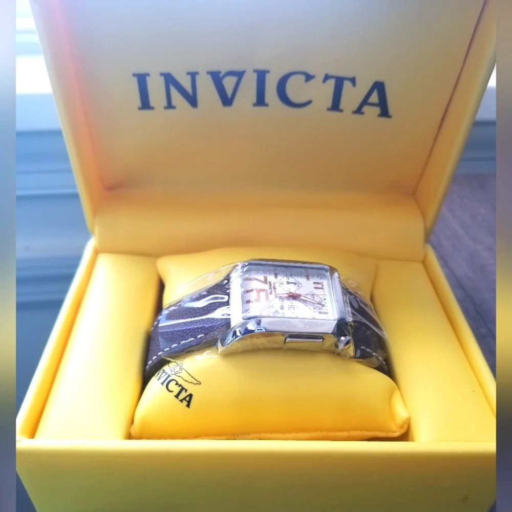 Invicta Watch - Picture 1 of 6